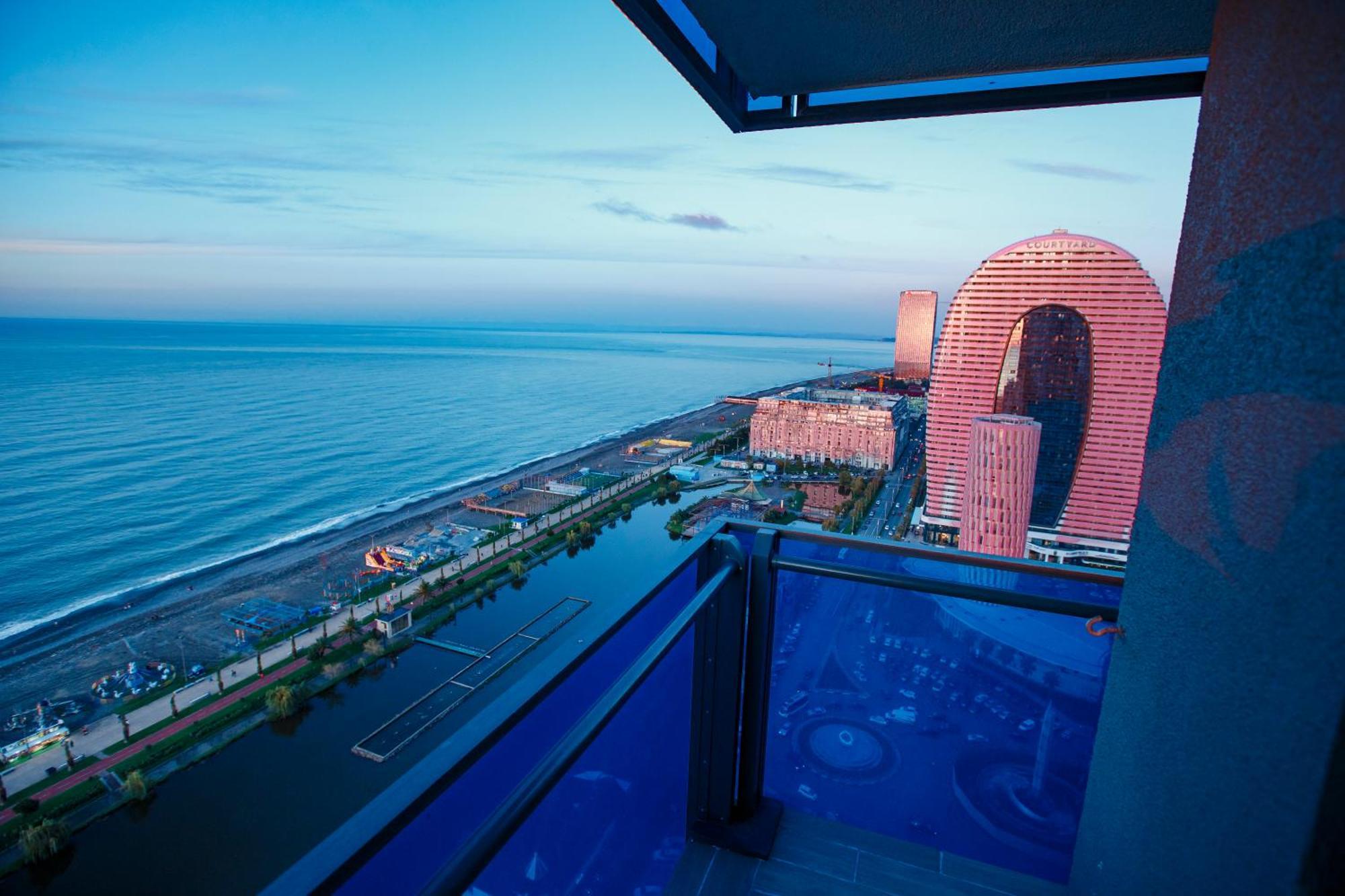 Panorama Orbi Beach Resort Center Suite Batumi Luaran gambar