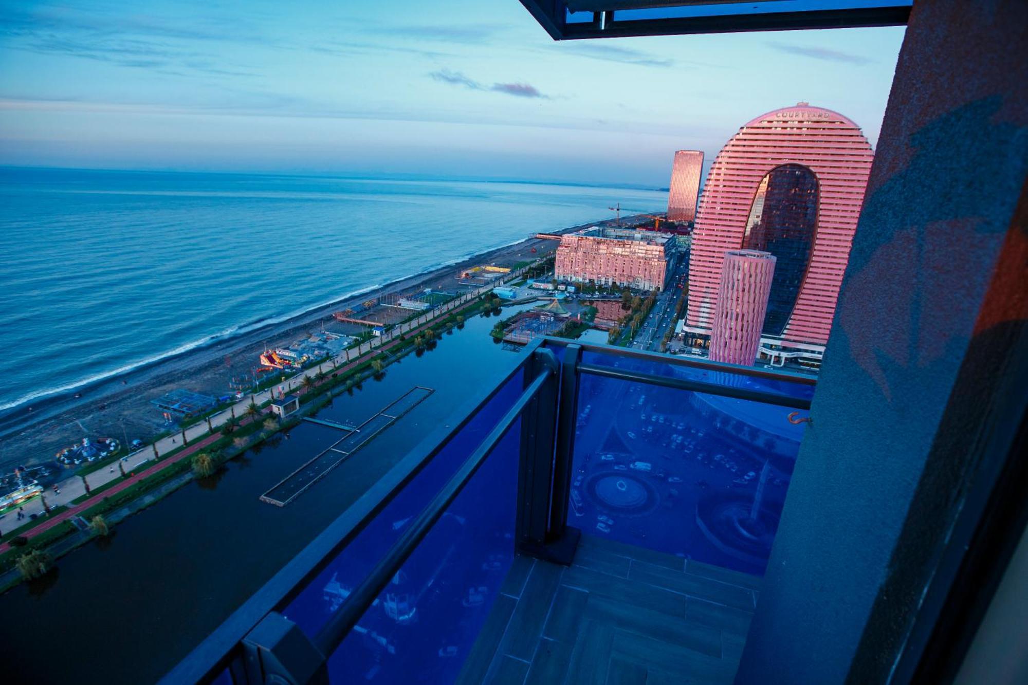 Panorama Orbi Beach Resort Center Suite Batumi Luaran gambar