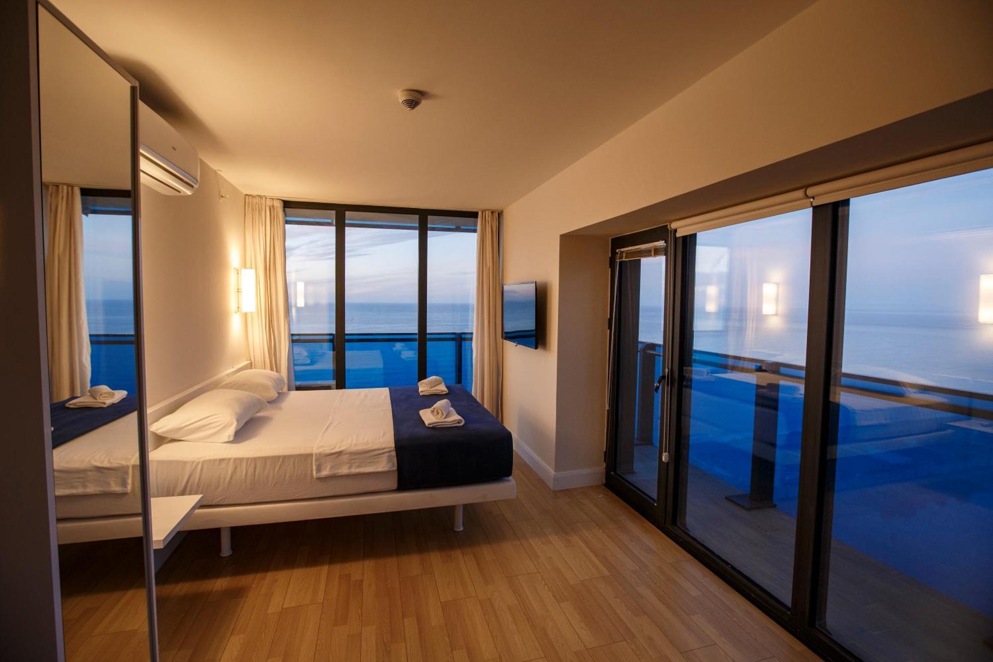 Panorama Orbi Beach Resort Center Suite Batumi Luaran gambar