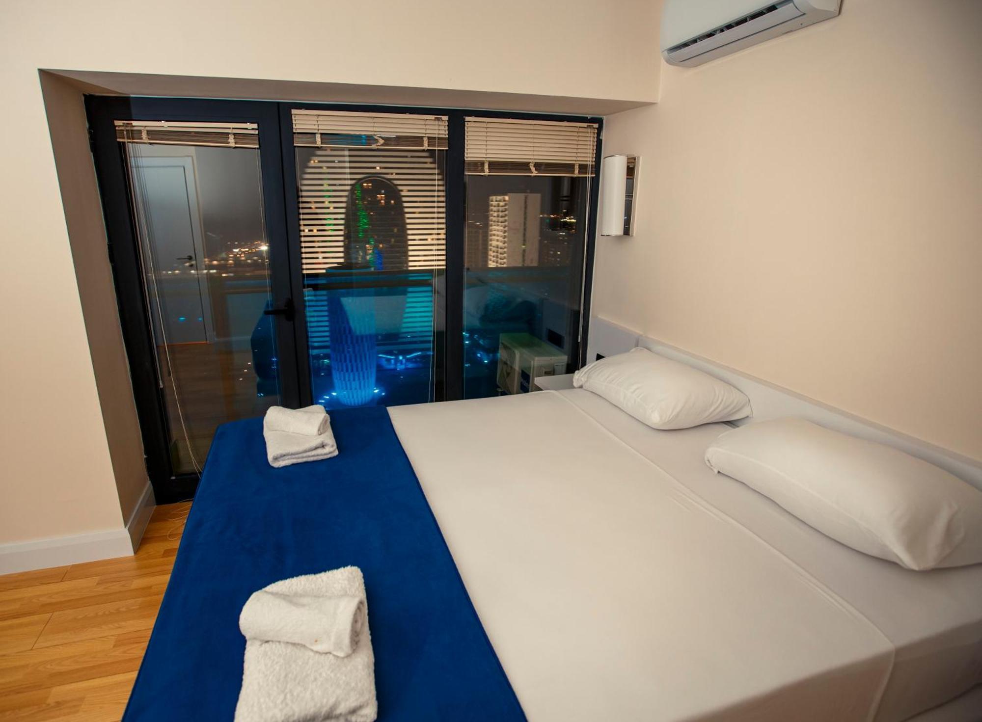 Panorama Orbi Beach Resort Center Suite Batumi Luaran gambar